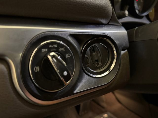 Used 2014 Porsche Boxster S image 6