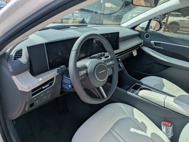 New 2026 Hyundai Sonata SEL FWD image 3