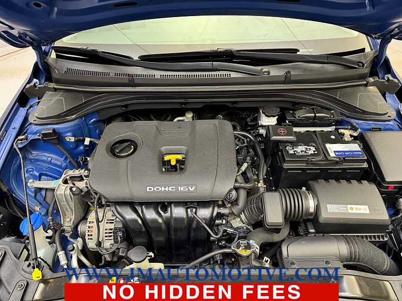 Used 2017 Hyundai Elantra SE image 10