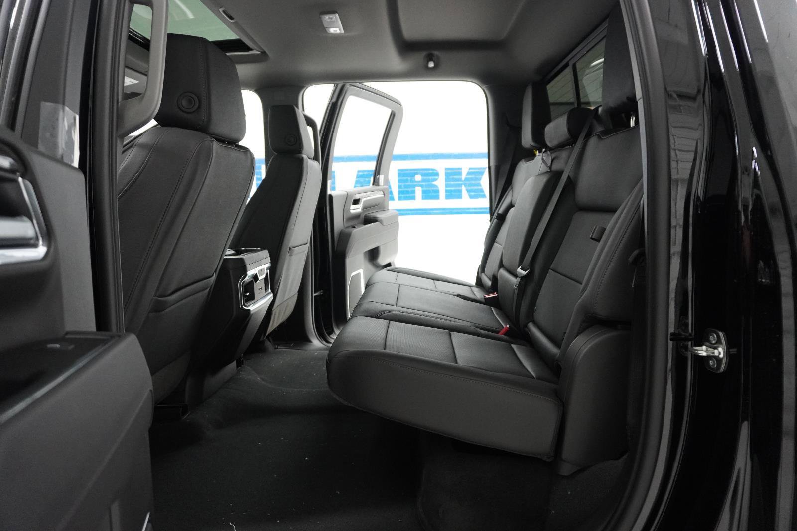 New 2026 Chevrolet Silverado 2500 LTZ w/ Z71 Chrome Sport Edition image 32
