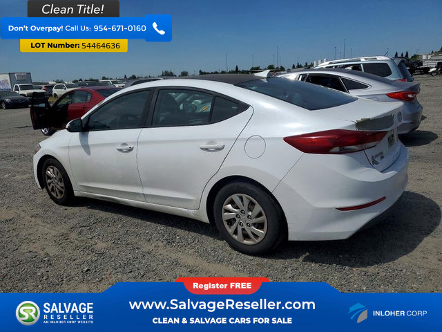 Used 2017 Hyundai Elantra SE FWD image 3