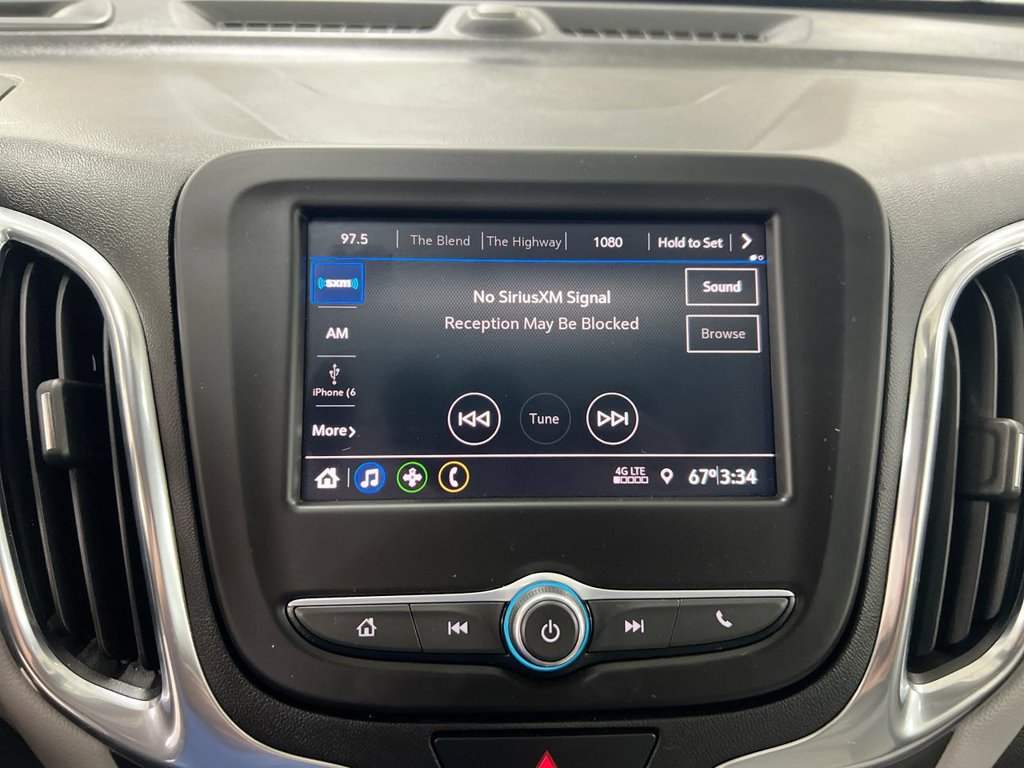 Used 2021 Chevrolet Equinox LT FWD image 14