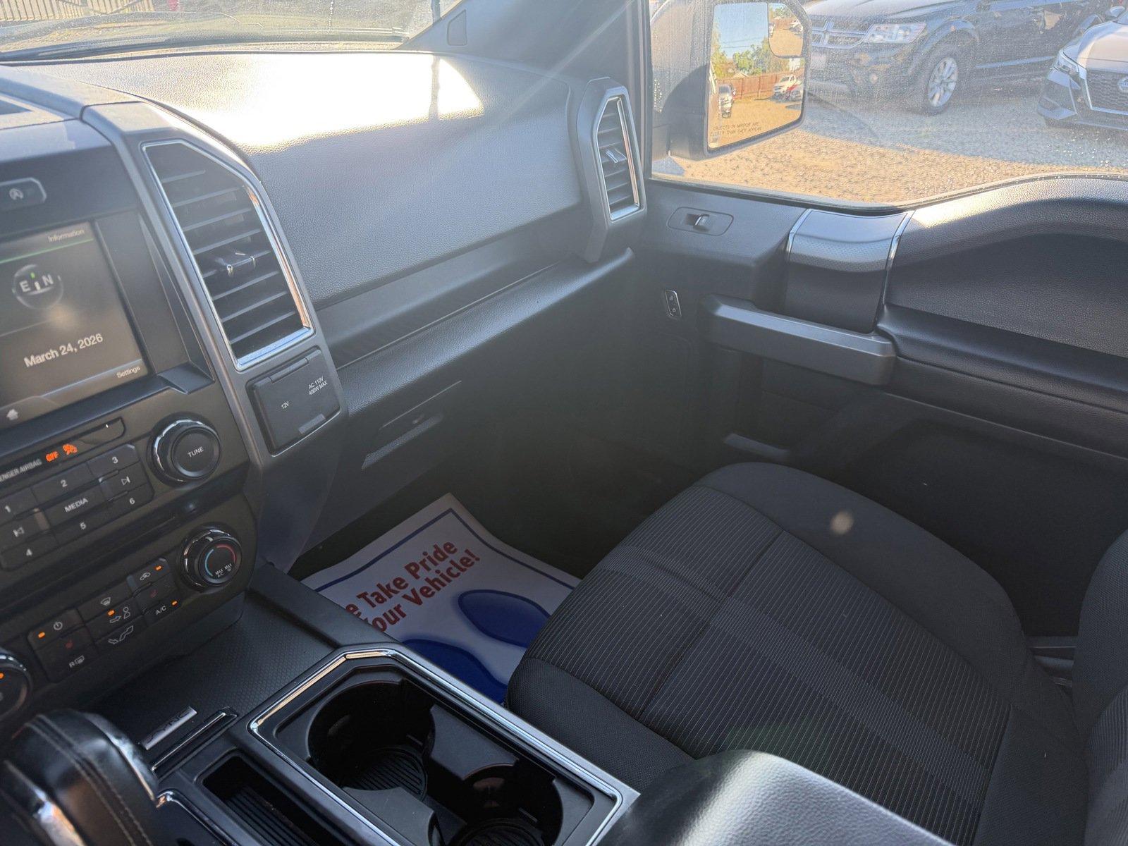 Used 2015 Ford F150 Lariat image 15