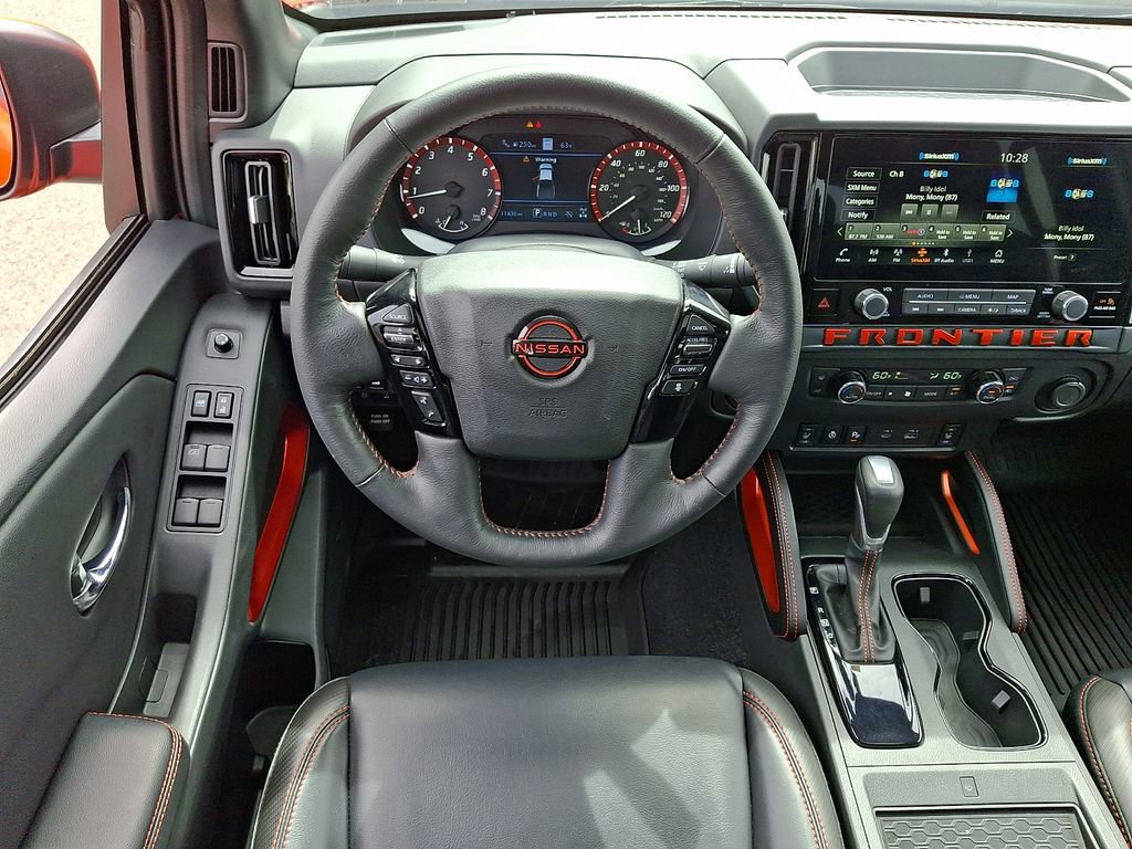 Certified 2025 Nissan Frontier PRO-4X w/ Pro Premium Package AWD/4WD image 11