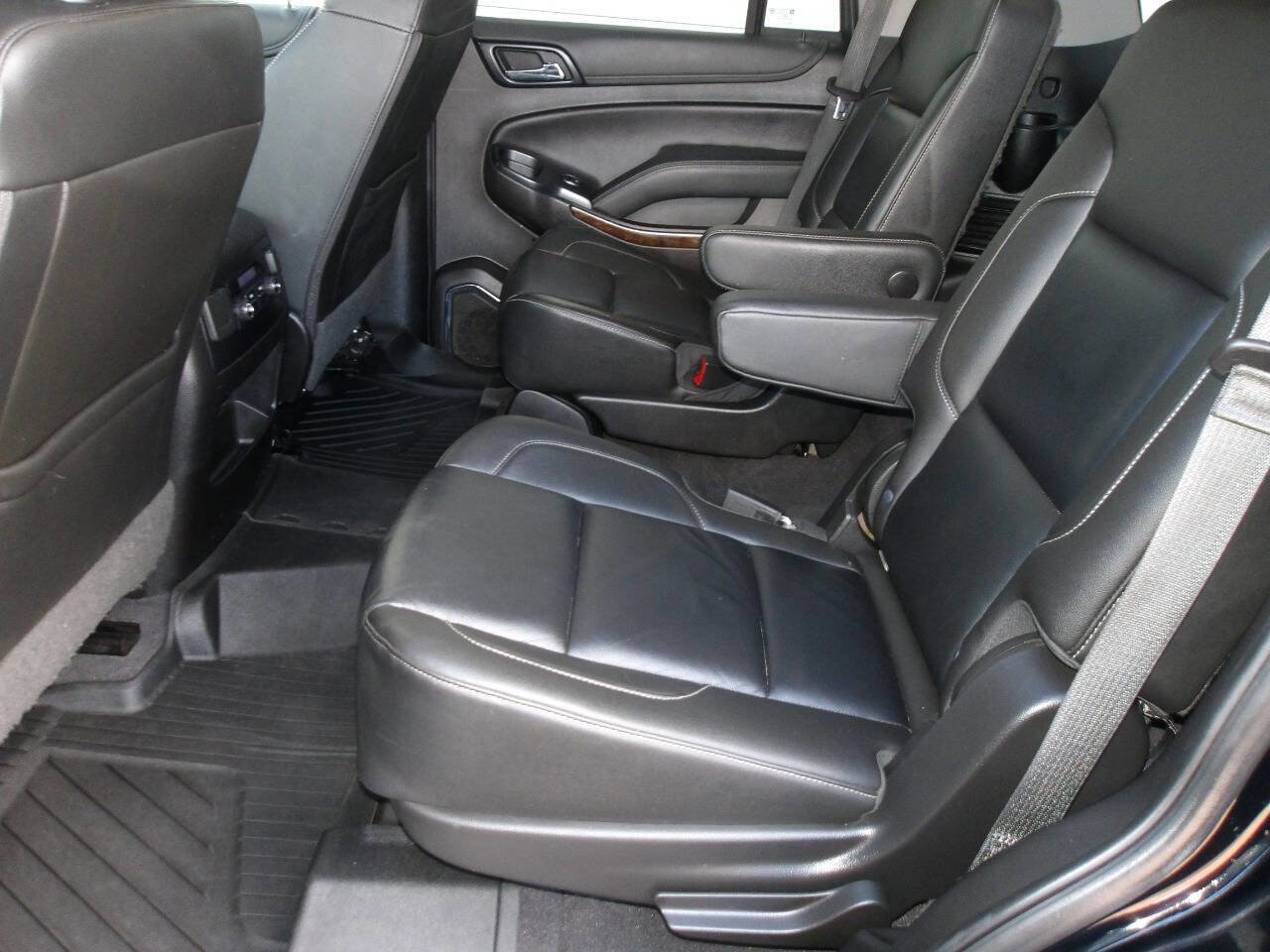 Used 2019 Chevrolet Tahoe LT w/ LT Midnight Edition image 30