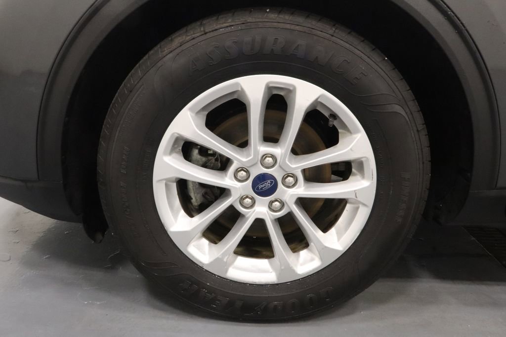 Used 2020 Ford Escape SE FWD image 24