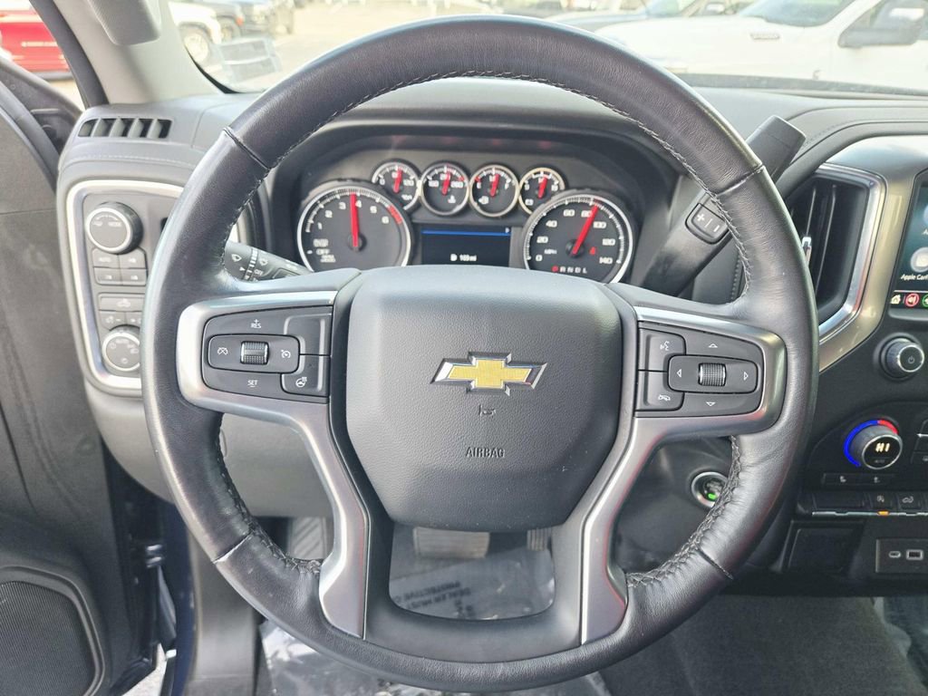 Used 2022 Chevrolet Silverado 1500 LT image 22