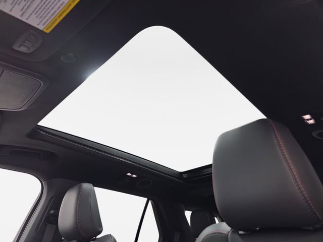 Used 2026 Ford Explorer ST w/ Sun And Sound Package image 30