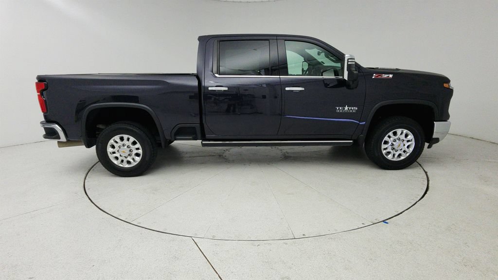 Certified 2024 Chevrolet Silverado 2500 LTZ w/ LTZ Premium Texas Edition AWD/4WD image 8