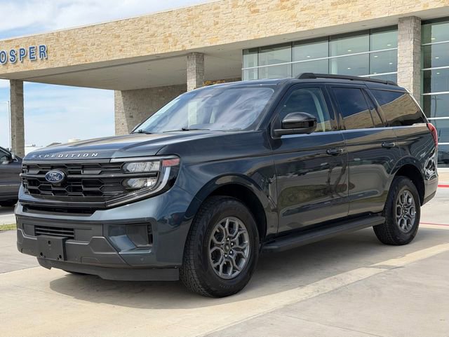 Used 2025 Ford Expedition Active RWD image 11