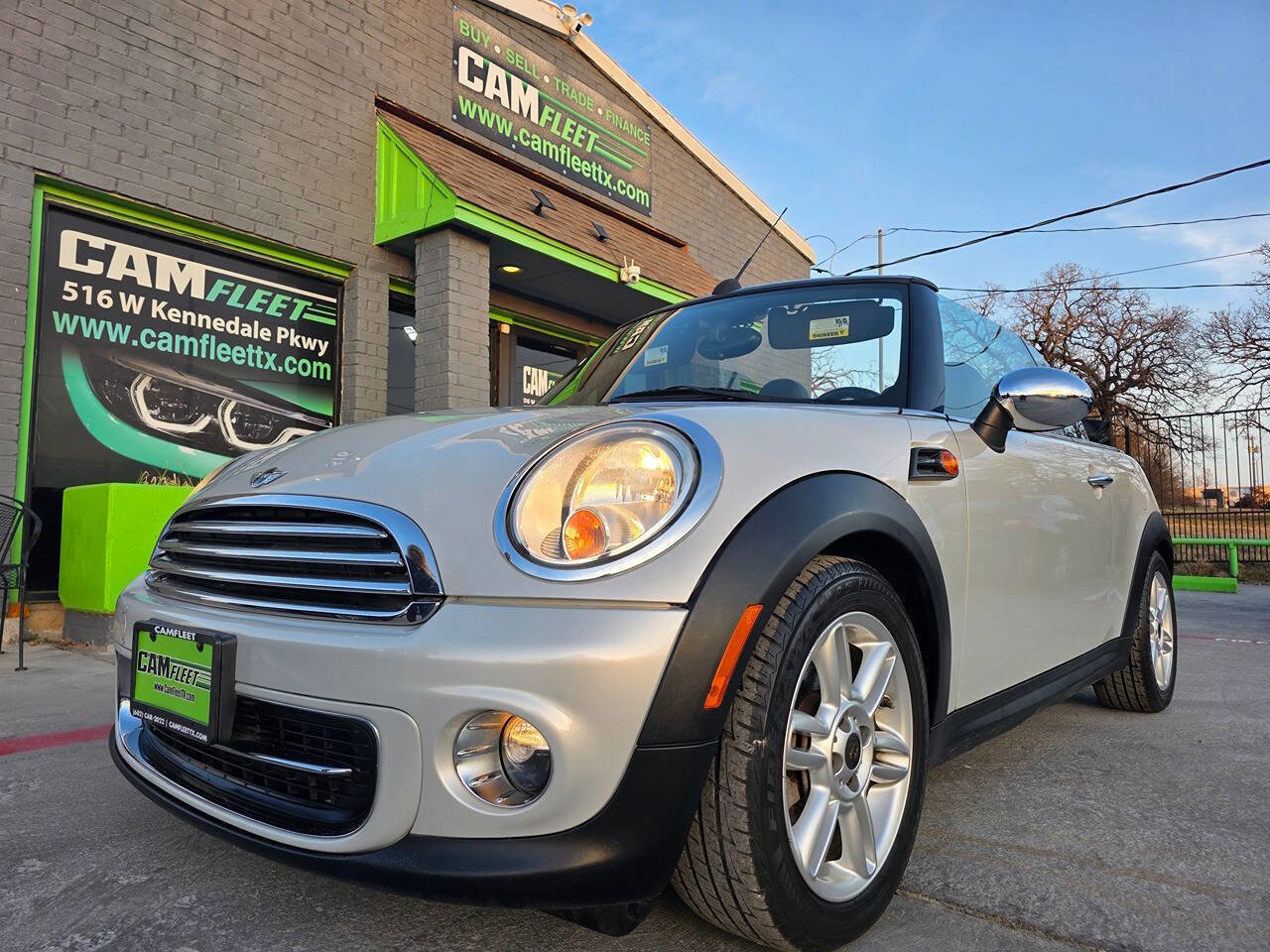 Used 2011 MINI Cooper Convertible w/ Premium Pkg image 7