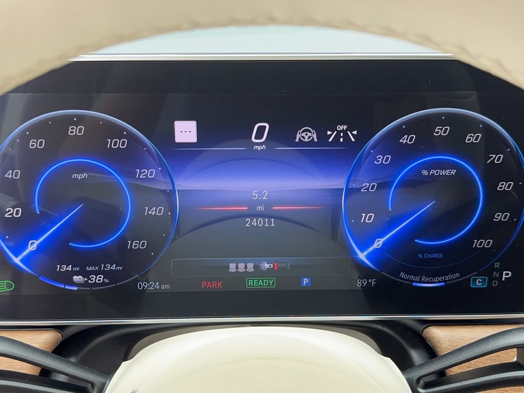 Used 2023 Mercedes-Benz EQS 450+ SUV image 21
