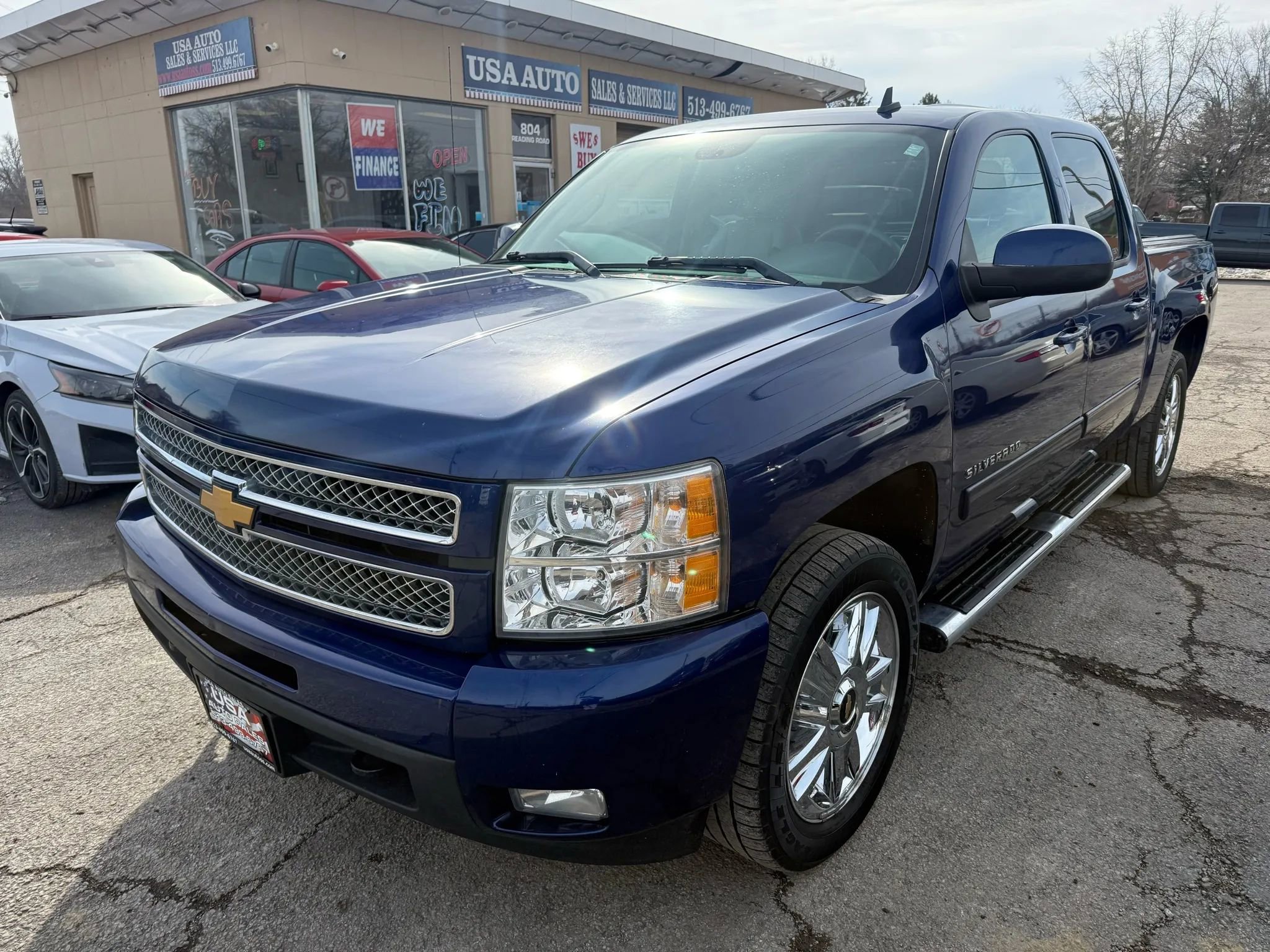 Used 2013 Chevrolet Silverado 1500 LTZ w/ LTZ Plus Package AWD/4WD image 2