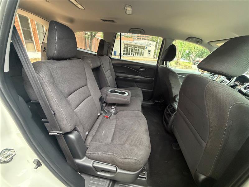 Used 2018 Honda Pilot LX image 24
