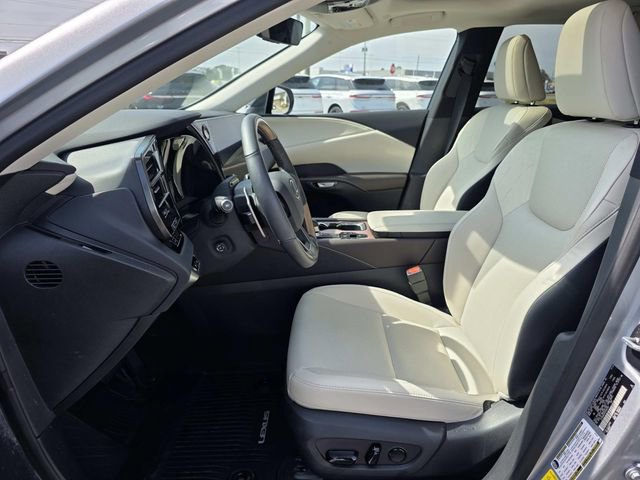 Used 2024 Lexus RX 350 Premium w/ Convenience Package image 8