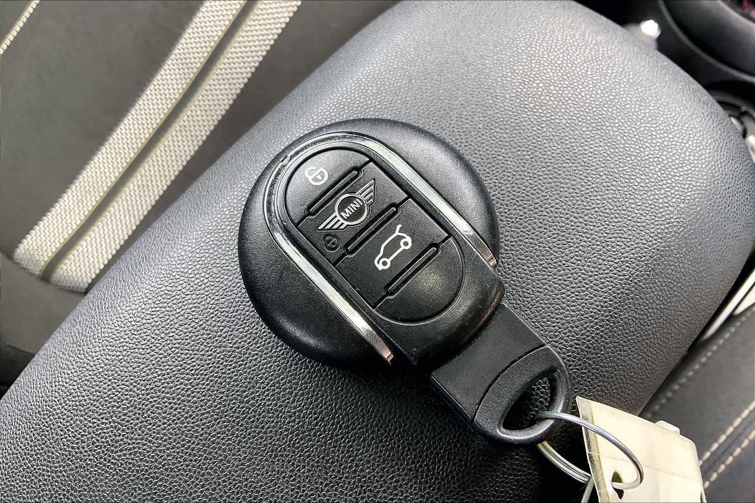Used 2019 MINI Cooper John Cooper Works FWD image 14