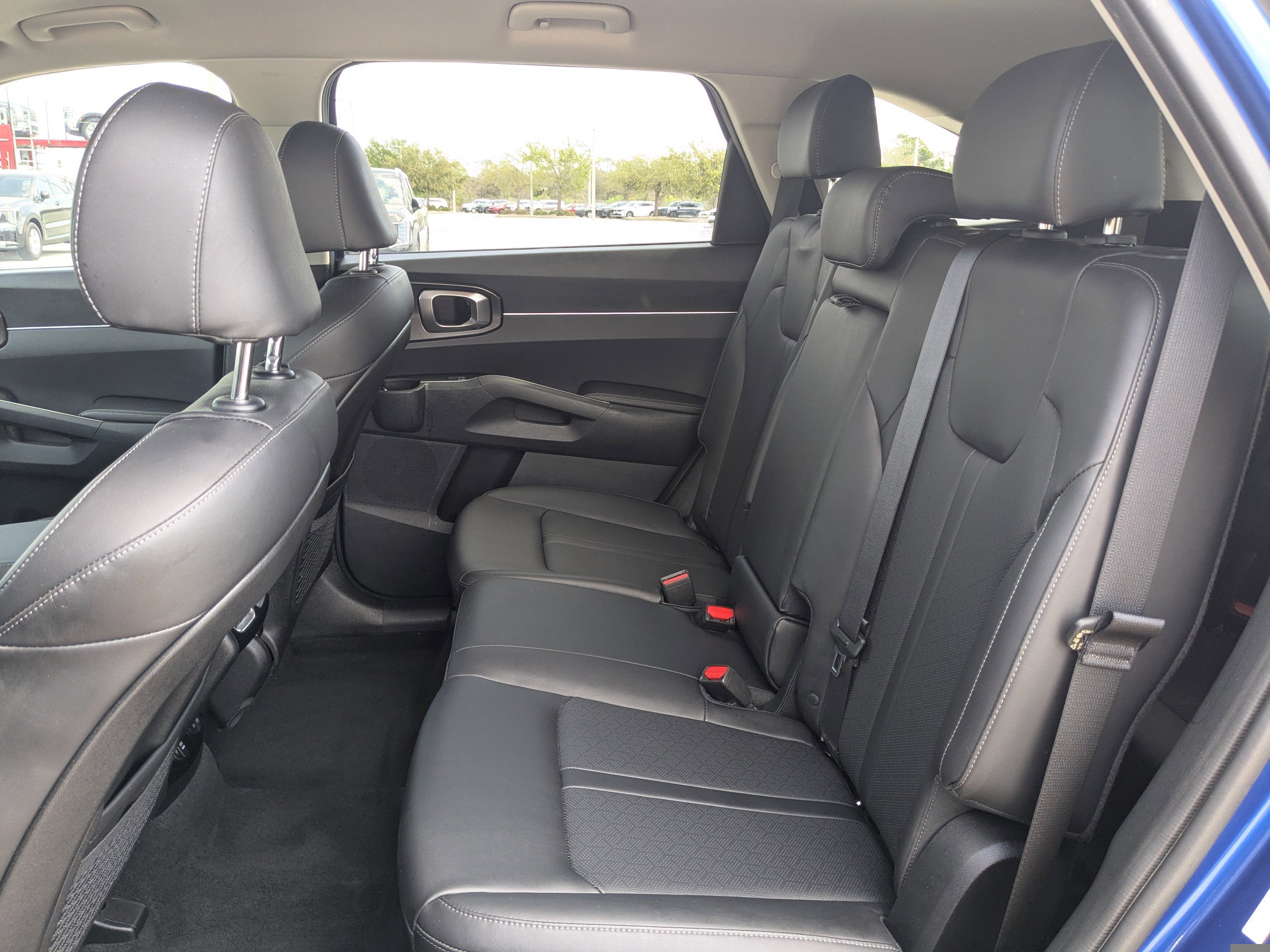 Certified 2022 Kia Sorento S image 16