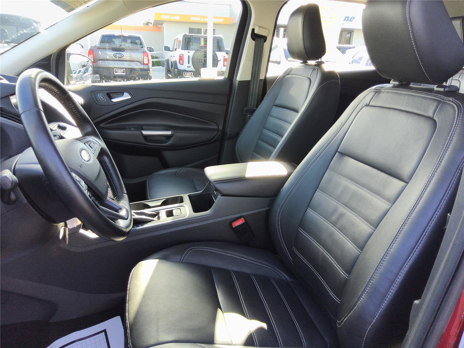 Used 2018 Ford Escape SEL w/ Canadian Touring Package AWD/4WD image 15
