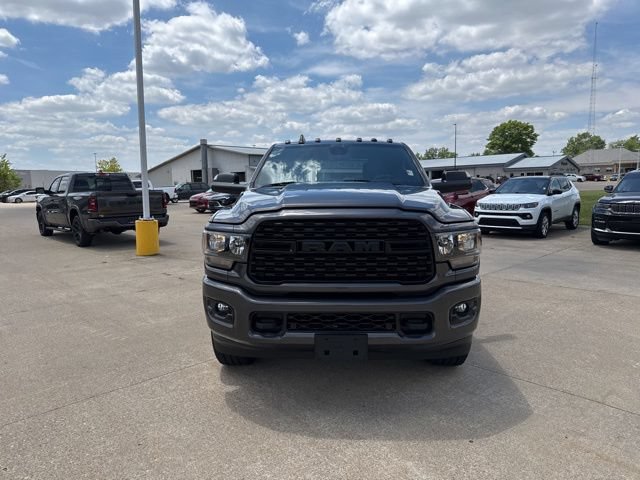 Used 2022 RAM 2500 Big Horn w/ Night Edition AWD/4WD image 2