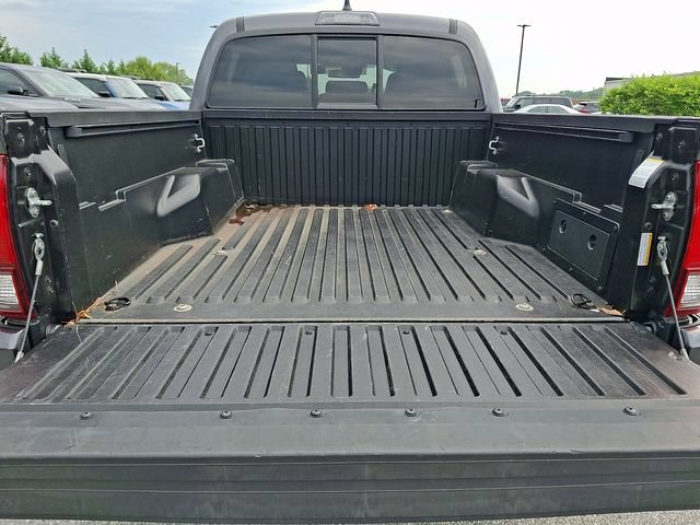 Certified 2023 Toyota Tacoma SR AWD/4WD image 28