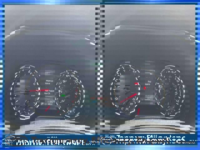 Used 2022 Toyota RAV4 XLE w/ Carpet Mat Package (TMS) image 25