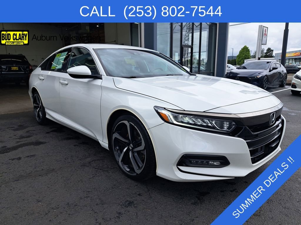 Used 2018 Honda Accord Sport image 4