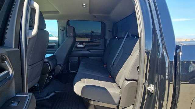 Used 2022 Chevrolet Silverado 1500 LT AWD/4WD image 25
