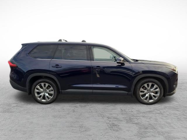 Certified 2024 Toyota Grand Highlander AWD image 4
