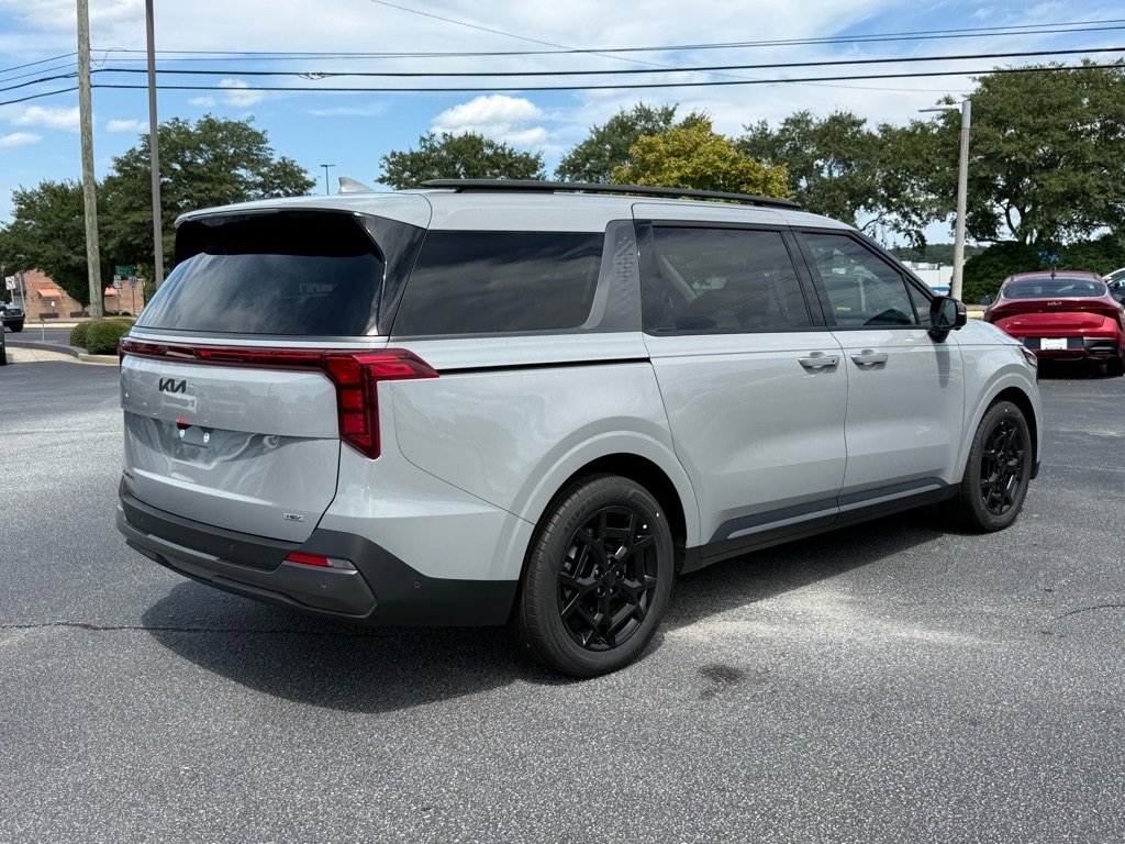 New 2026 Kia Carnival SX image 3