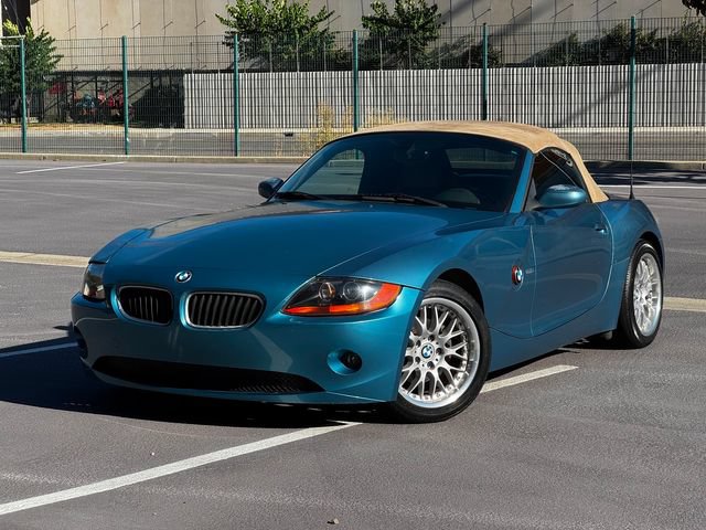 Used 2004 BMW Z4 2.5i RWD image 3