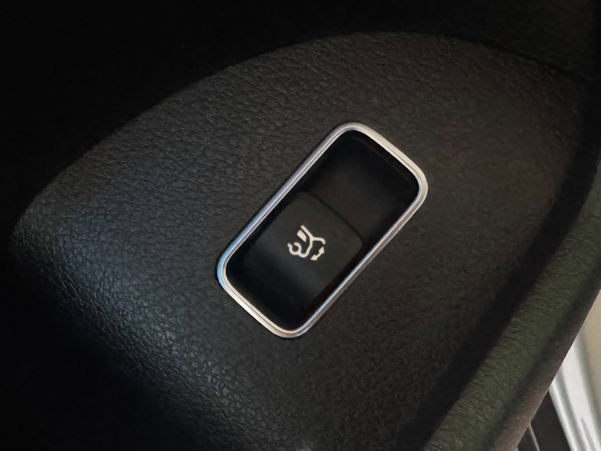 Used 2022 Mercedes-Benz GLS 450 4MATIC image 95