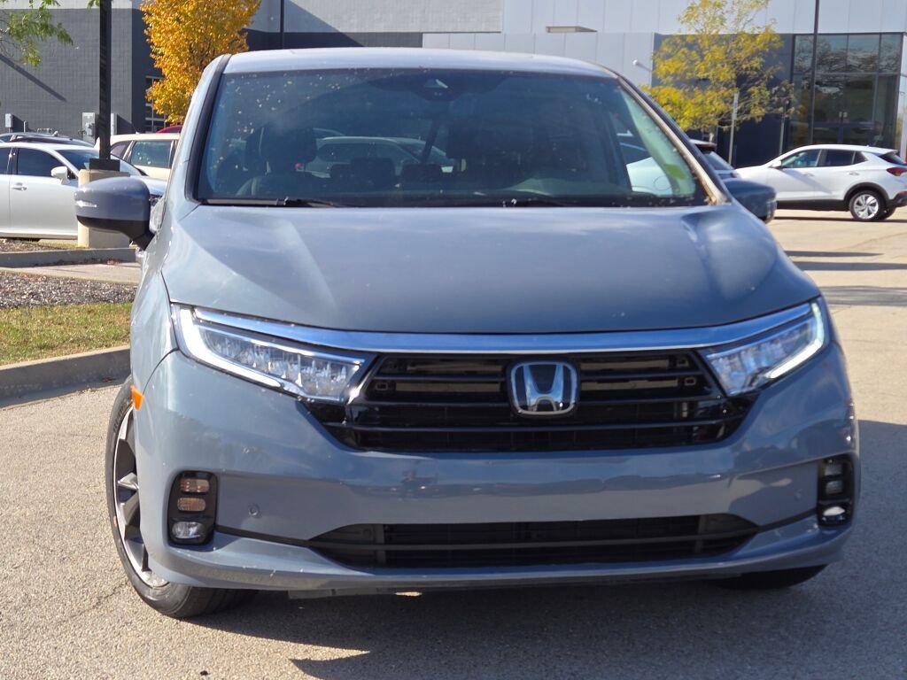 Used 2024 Honda Odyssey Elite image 3