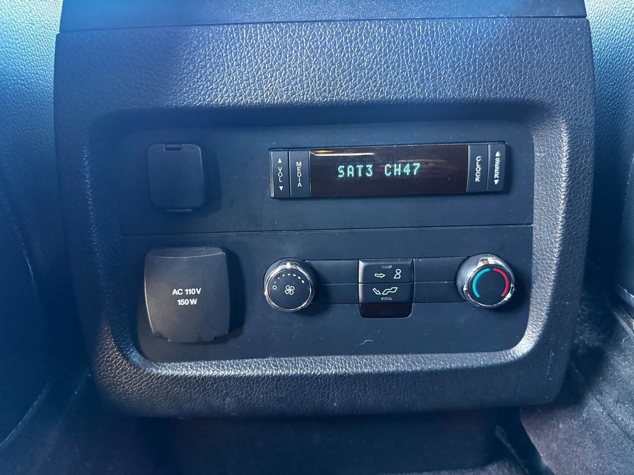 Used 2015 Ford Expedition XLT w/ Equipment Group 202A image 30