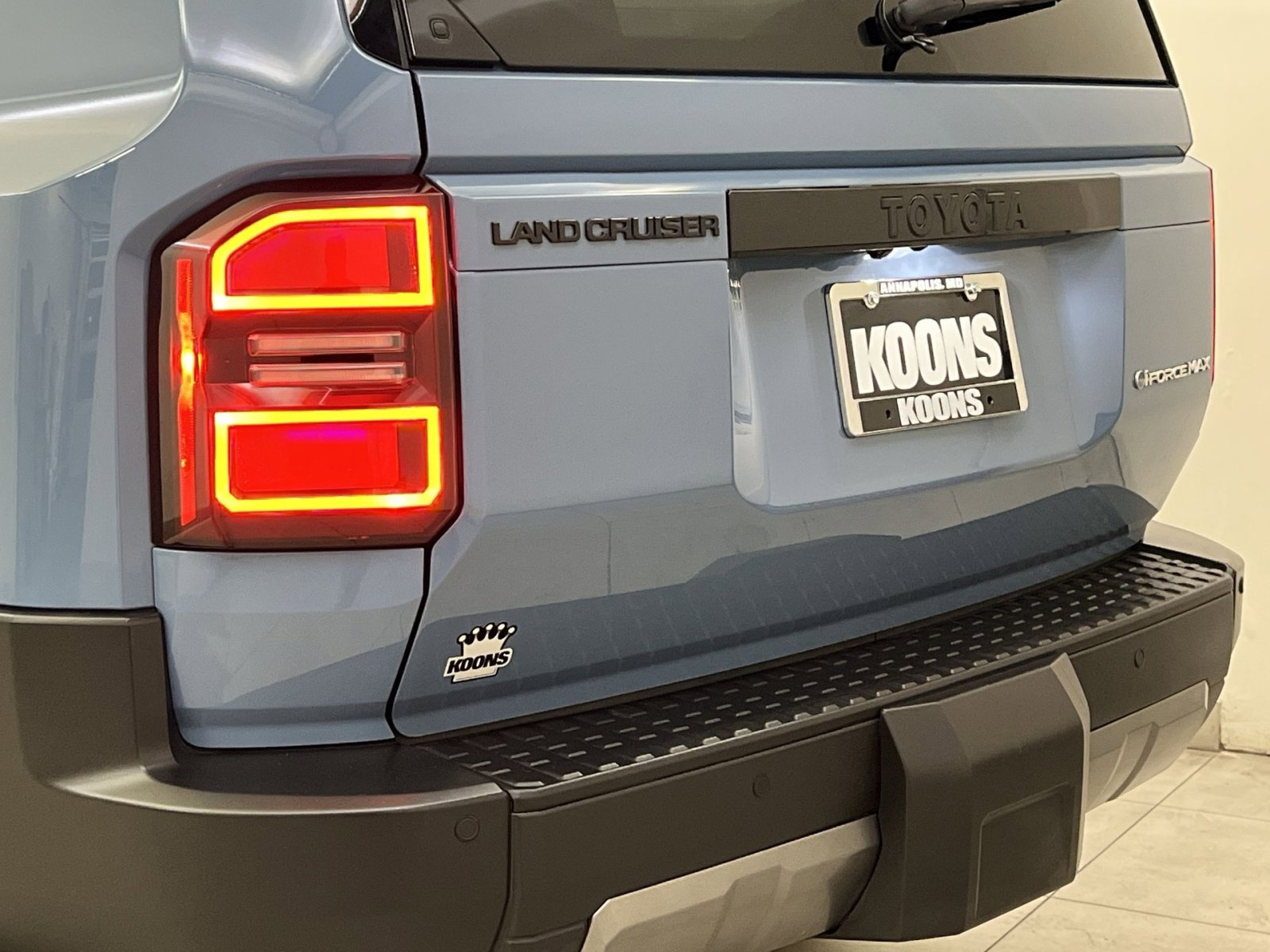 Used 2024 Toyota Land Cruiser image 29