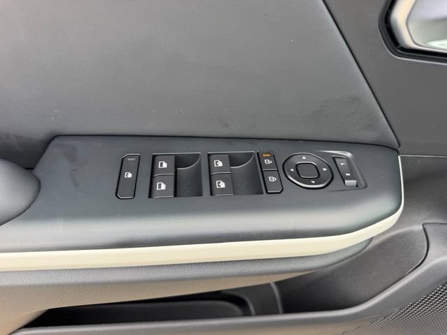 New 2026 Kia K4 GT-Line w/ GT-Line Sunroof Package FWD image 16