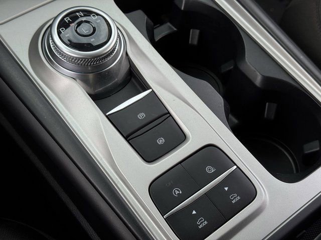 Used 2024 Ford Explorer XLT image 12