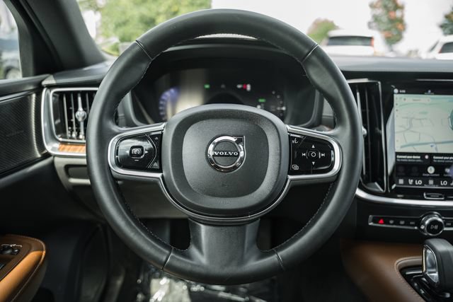 Certified 2024 Volvo S60 T8 Ultimate w/ Climate Package AWD/4WD image 25