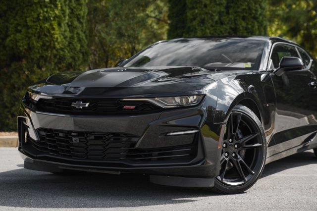 Used 2024 Chevrolet Camaro SS RWD image 2