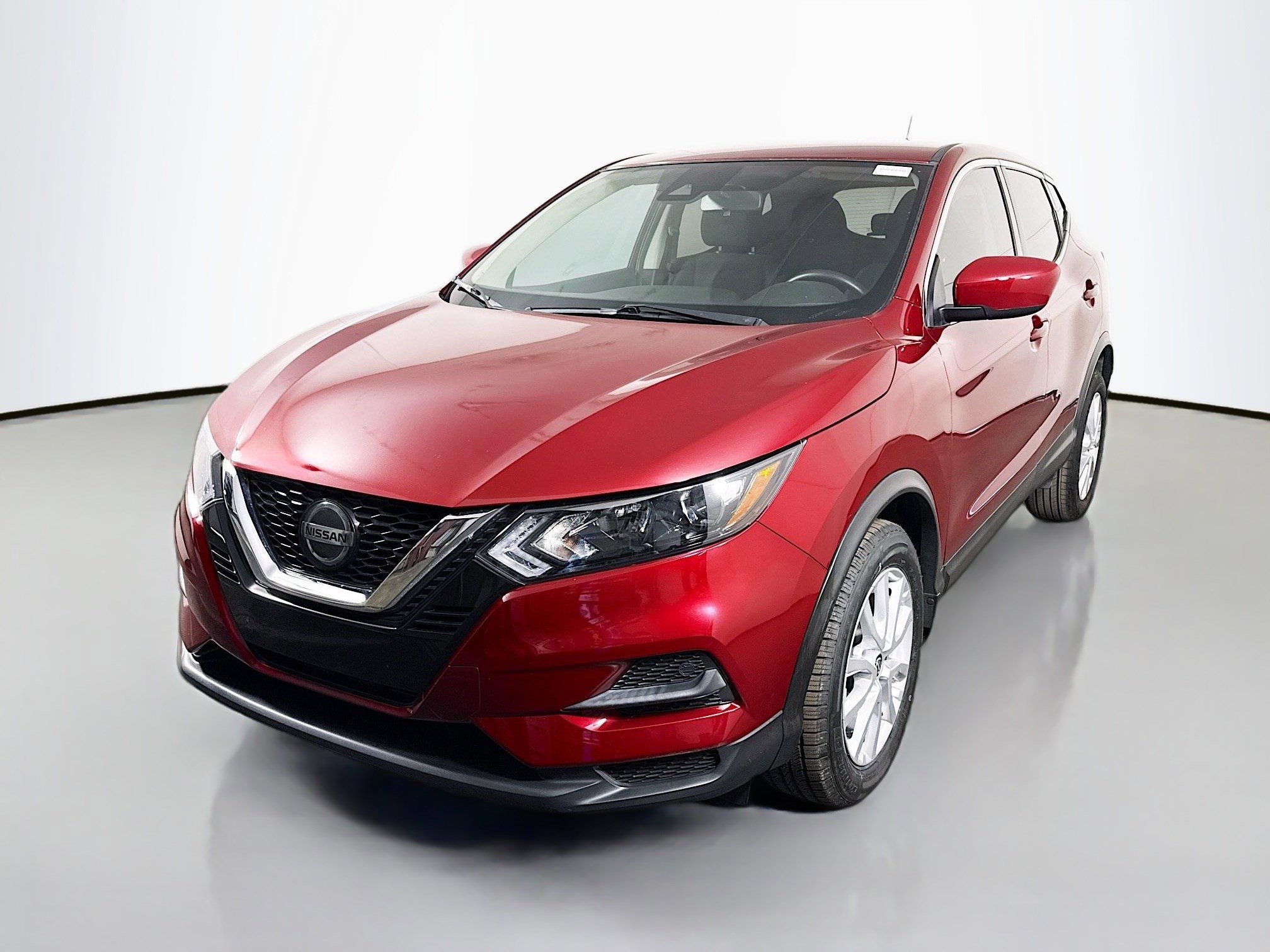 Used 2021 Nissan Rogue Sport S image 4