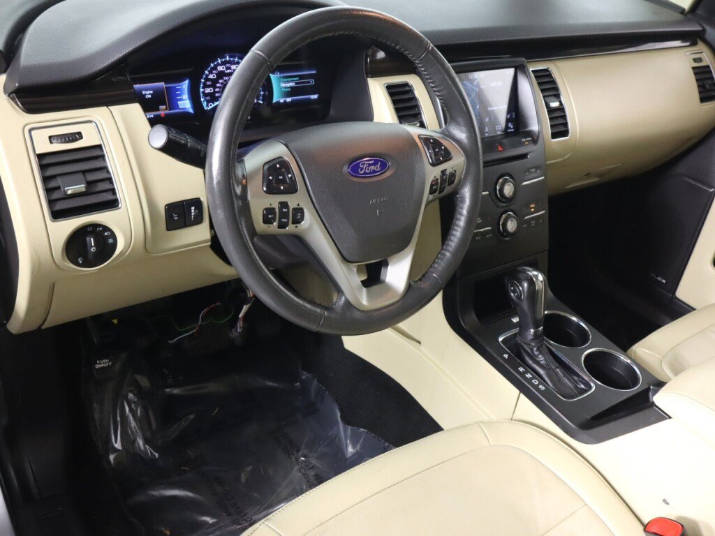 Used 2019 Ford Flex SEL w/ Equipment Group 202A AWD/4WD image 9