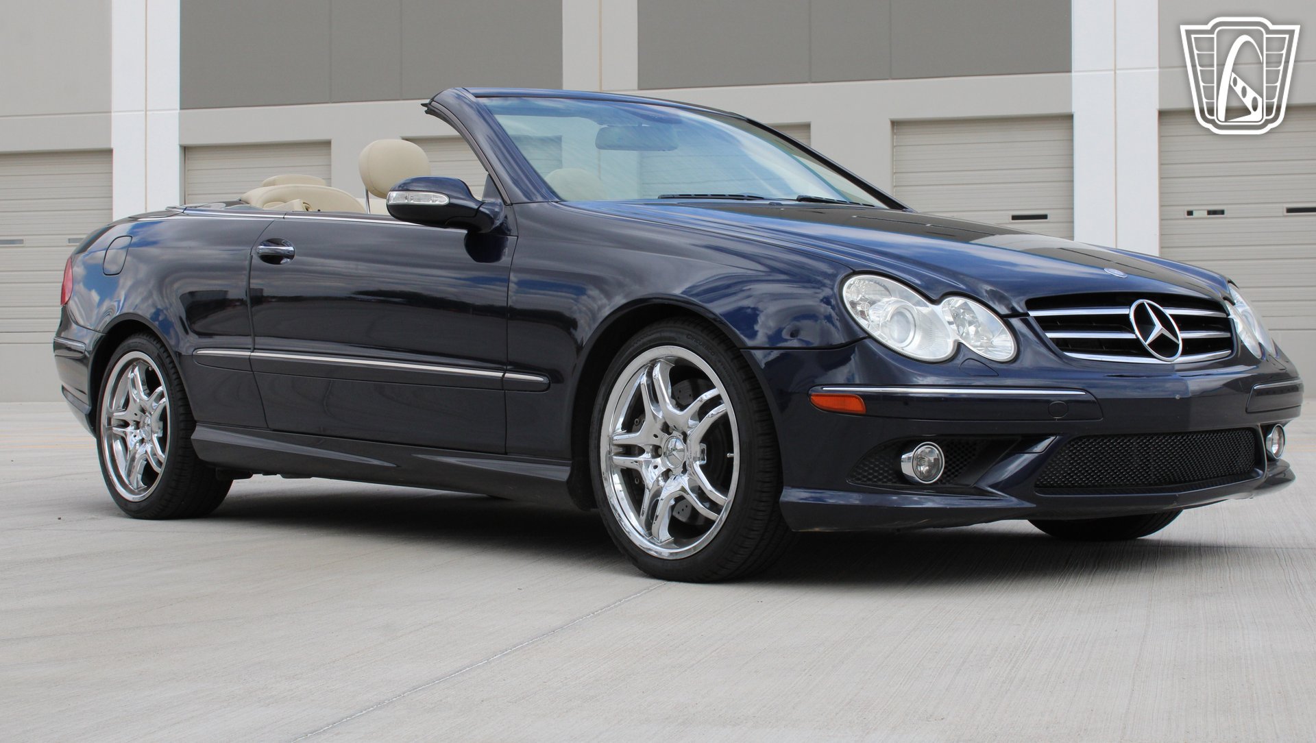 Used 2008 Mercedes-Benz CLK 550 Cabriolet image 3