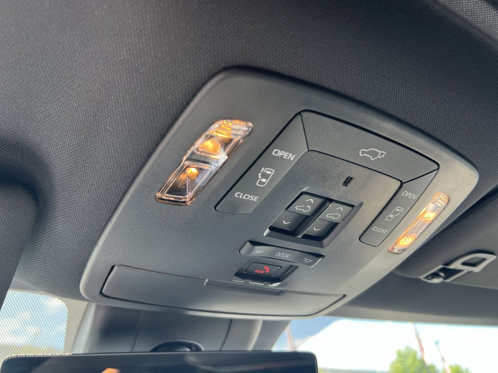 New 2026 Toyota Sienna Platinum AWD/4WD image 26