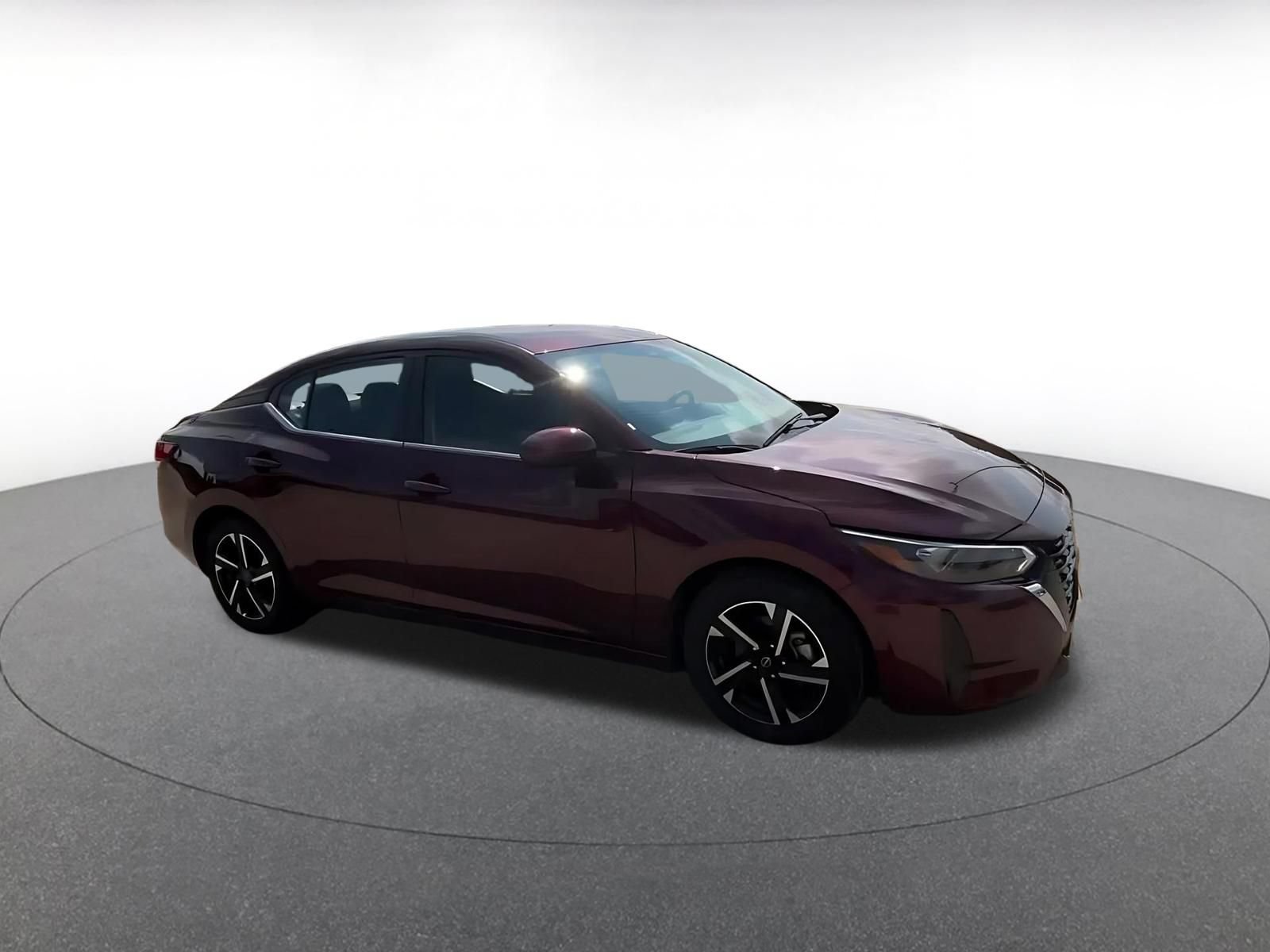 Used 2025 Nissan Sentra SV FWD video 2