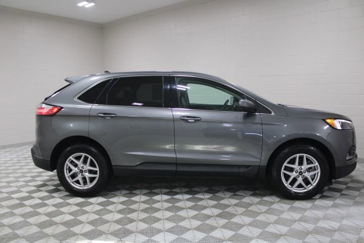 Used 2023 Ford Edge SEL w/ Convenience Package image 12