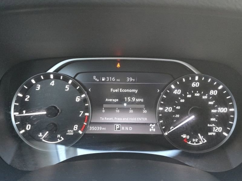 Used 2023 Nissan Frontier SV w/ Technology Package image 18