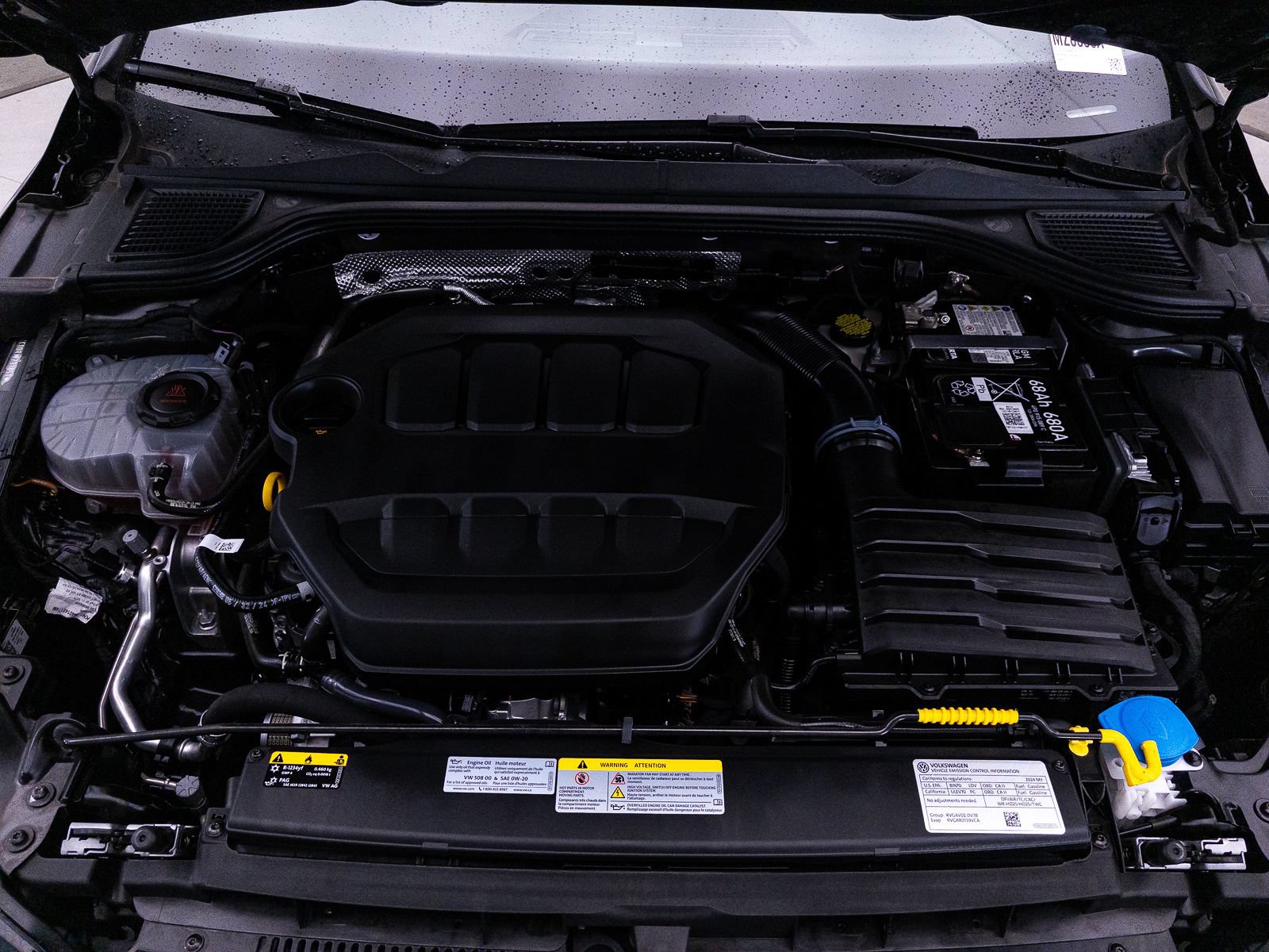Used 2024 Volkswagen GTI SE FWD image 2