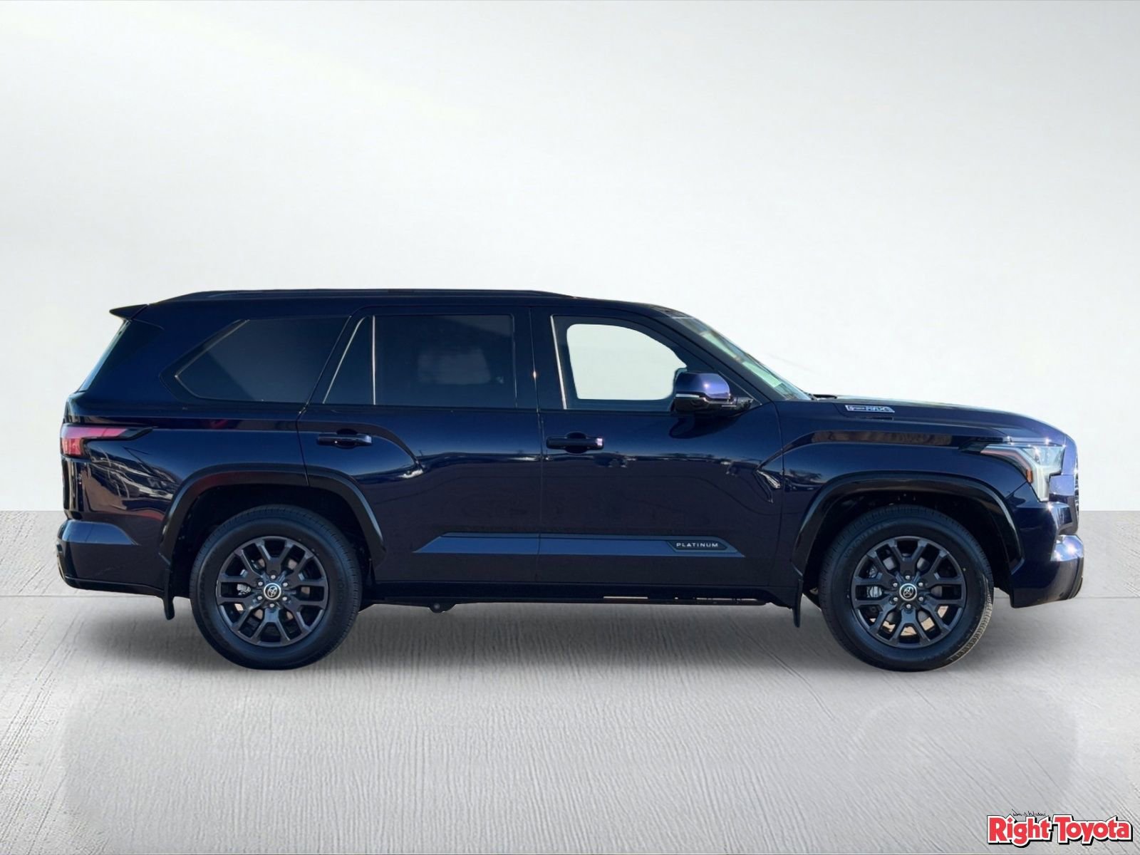 Certified 2023 Toyota Sequoia Platinum image 9
