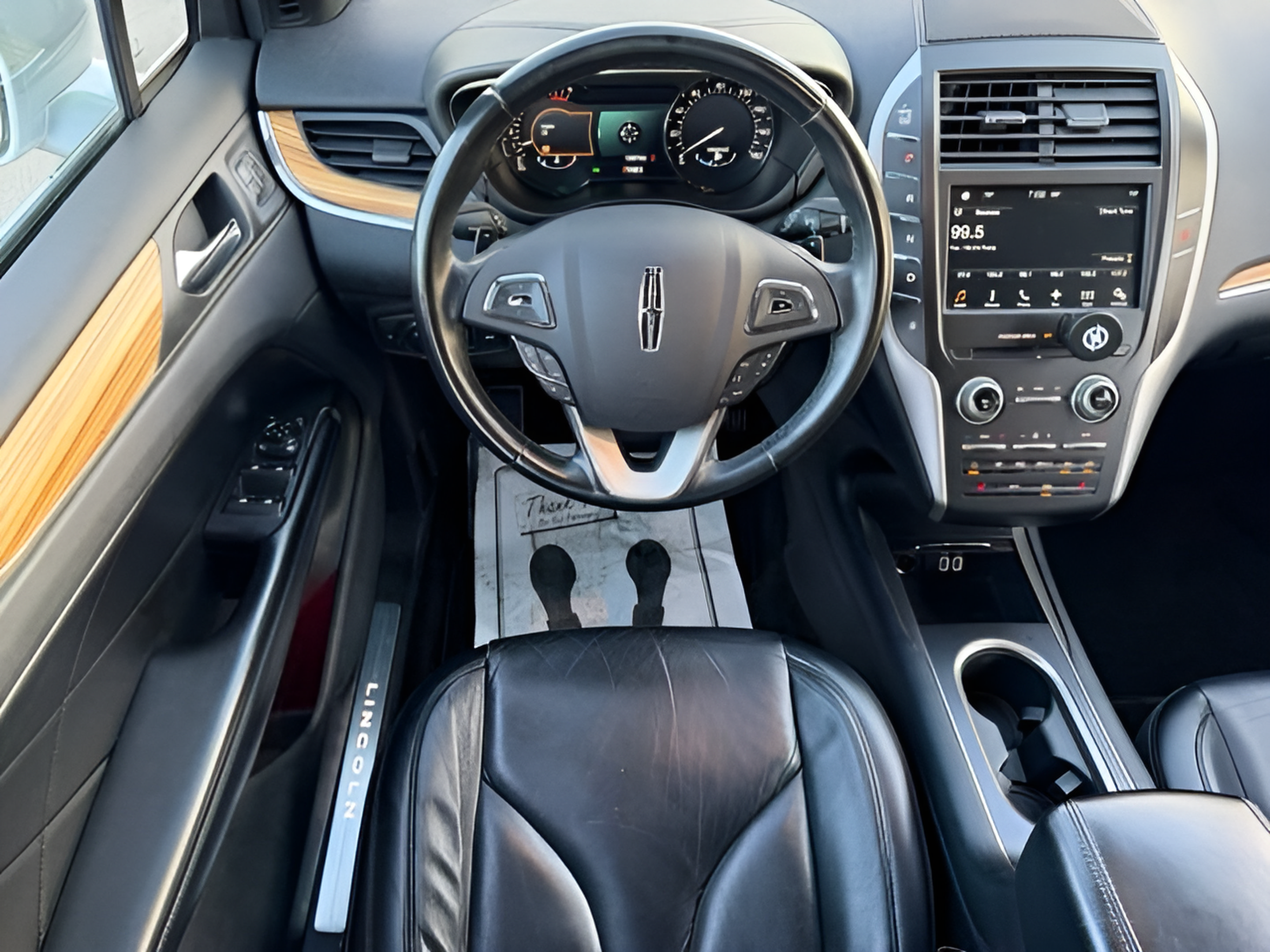 Used 2016 Lincoln MKC Select w/ Select Plus Package FWD image 10