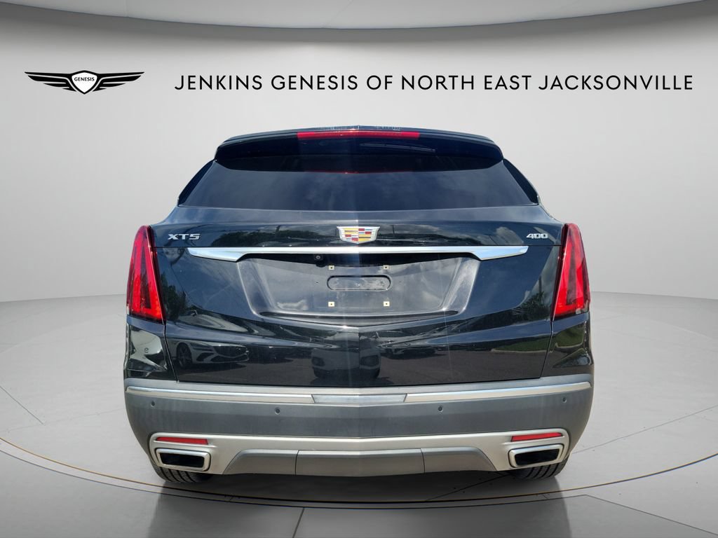 Used 2020 Cadillac XT5 Premium Luxury FWD image 4
