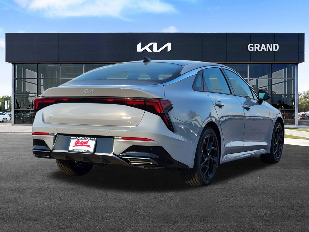 New 2026 Kia K5 GT-Line image 5